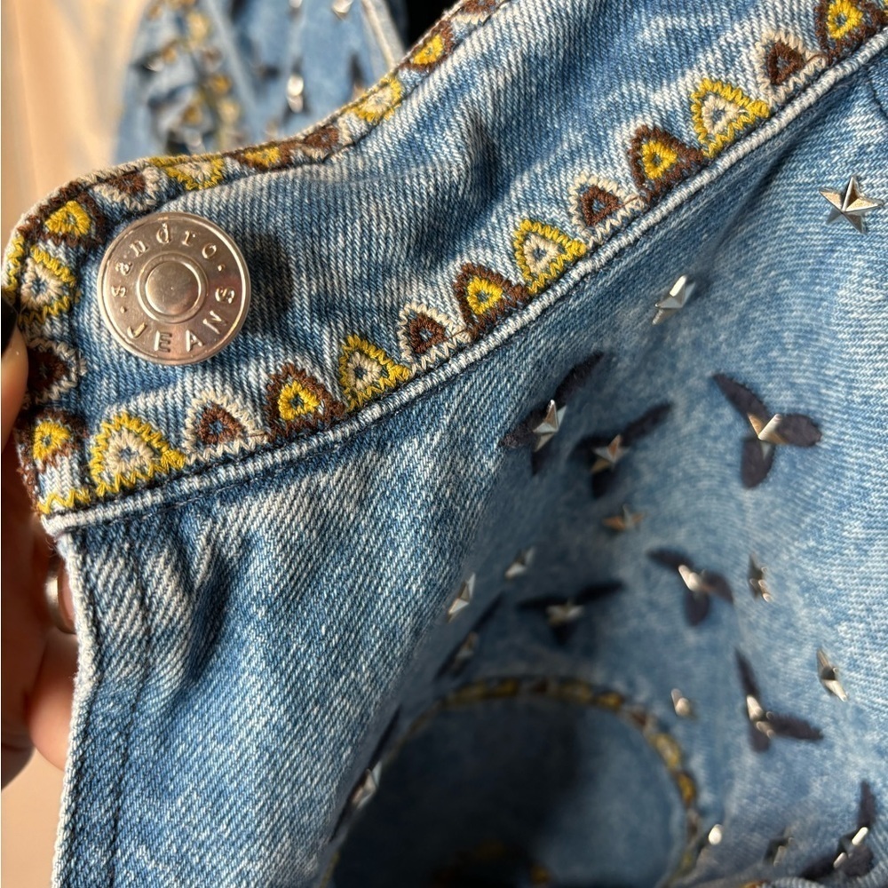 Brand new with tag AUTHENTIC women denim Sandro embroidered Jacket 40! - Picture 15 of 17